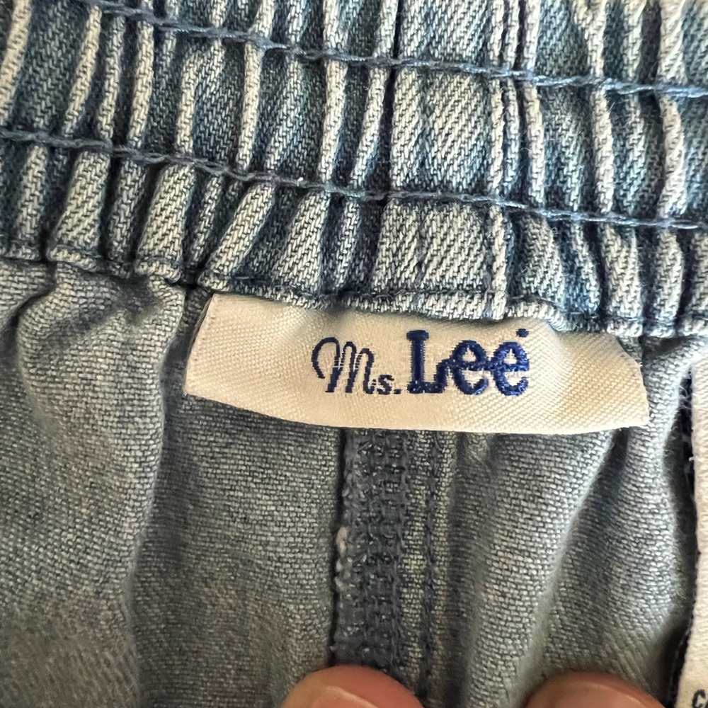 Lee Ms. Lee vintage pull on draw‎ string capri Jeans. Butterfly design size L - Picture 7 of 11